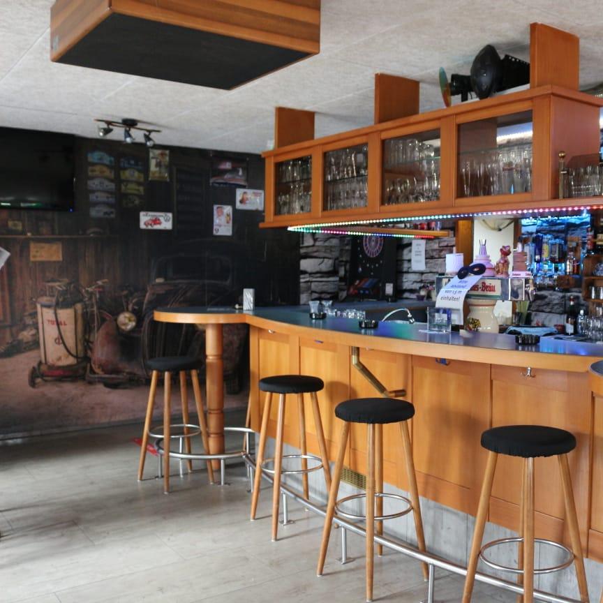 Restaurant "Pilsbar Salva" in Owingen