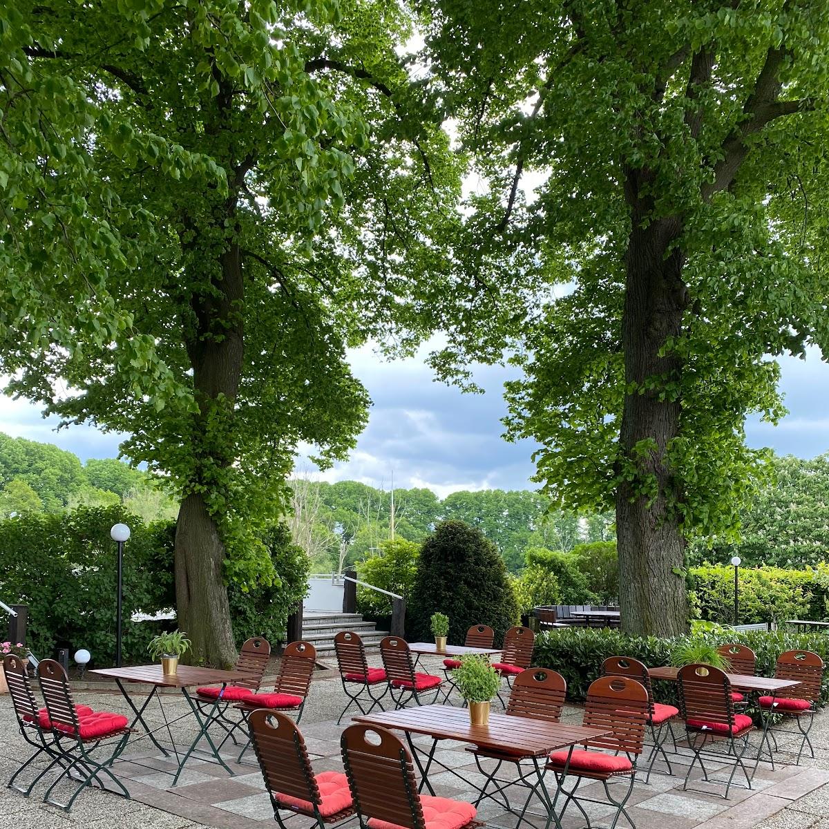 Restaurant "Biergarten und Zeltplatzwiese am alten Lippehafen" in Wesel