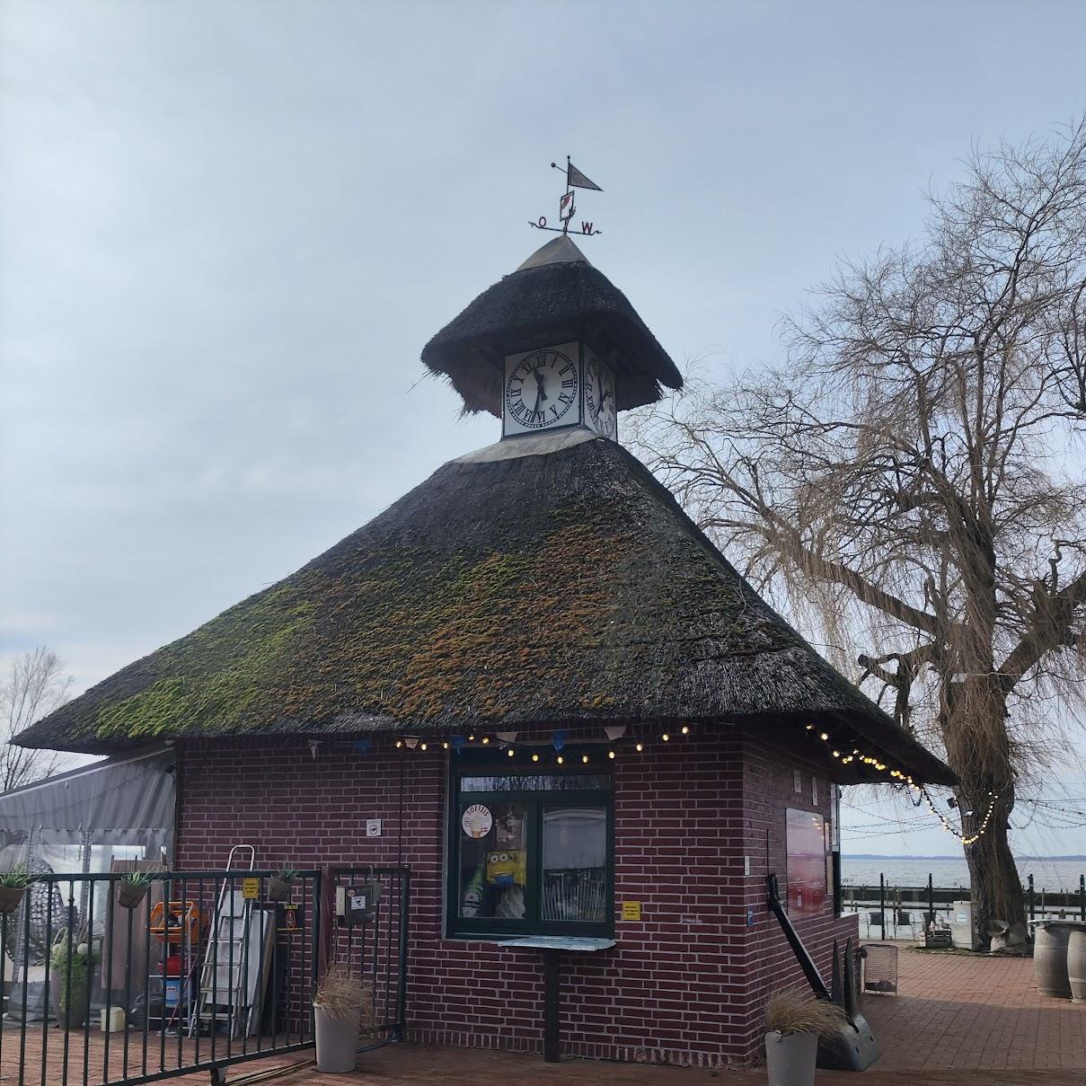 Restaurant "Am Turm mit der Uhr" in Lembruch