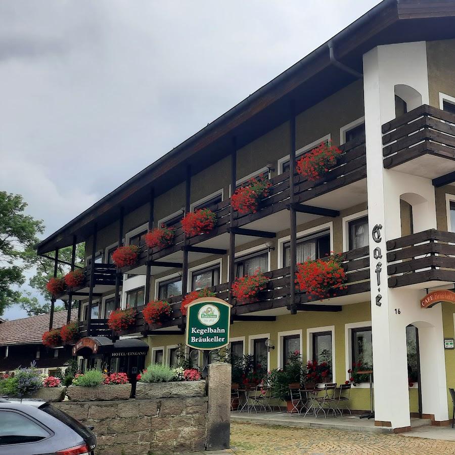 Restaurant "Hotel Bräukeller" in Lam