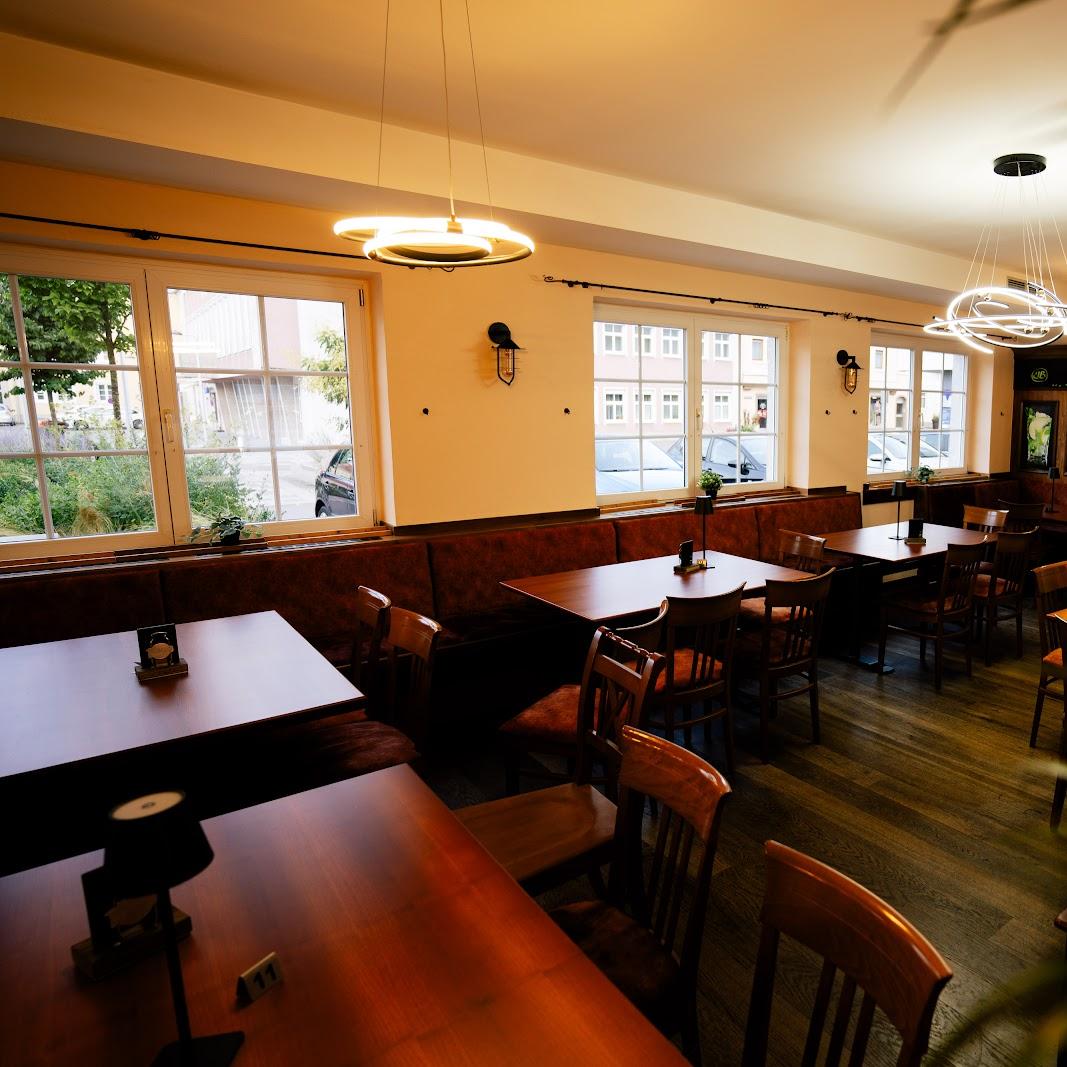 Restaurant "BROS Restaurant, Cafe & Bar" in Attnang-Puchheim