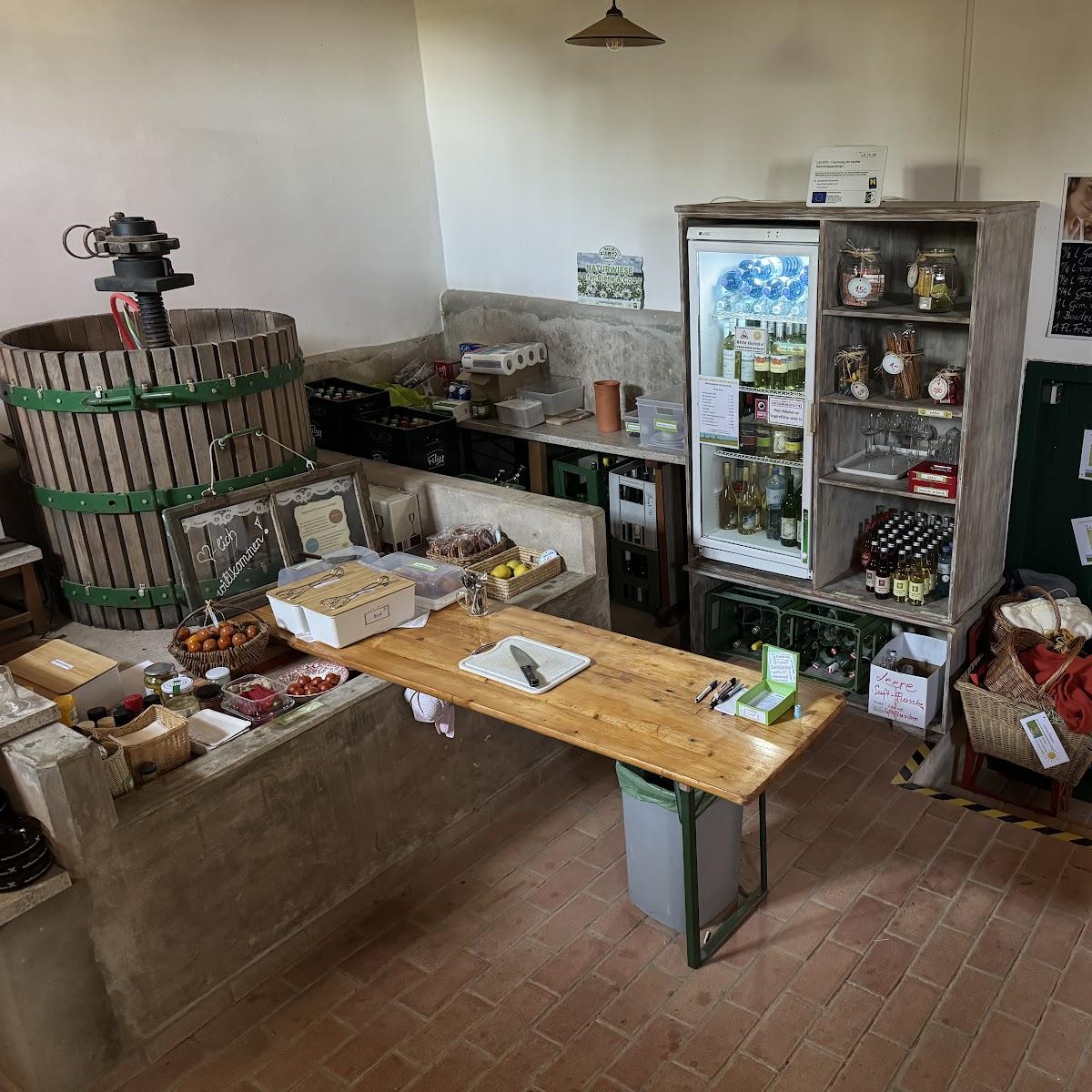 Restaurant "Baumkreiskeller - Baumkreis Veltlinerland" in Mistelbach