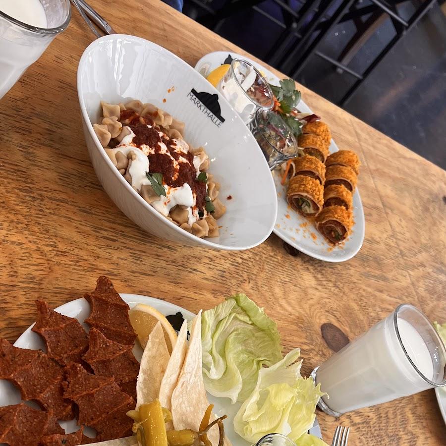 Restaurant "CHI Koefte" in Basel