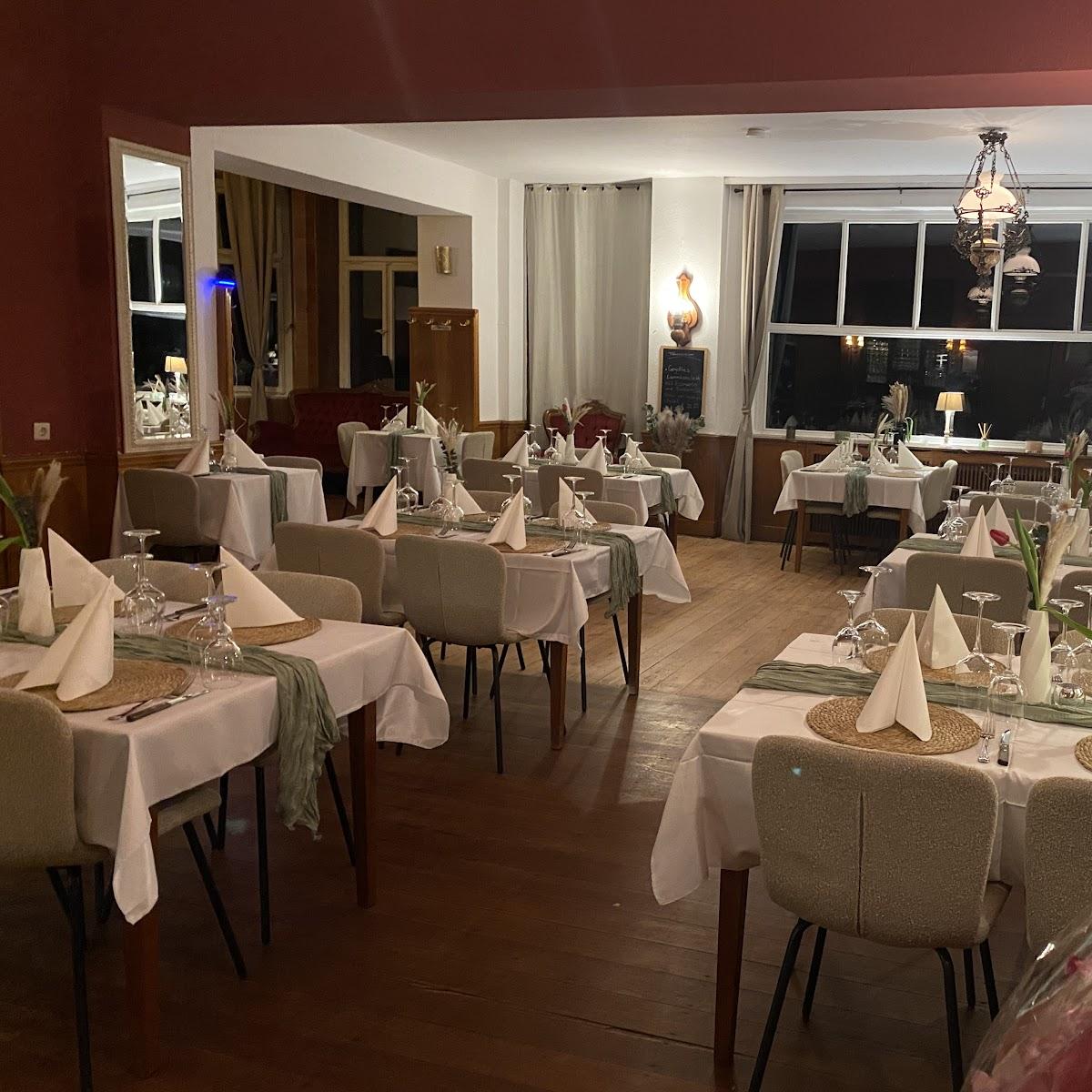 Restaurant "Jagdschloss Diepmannsbach" in Remscheid