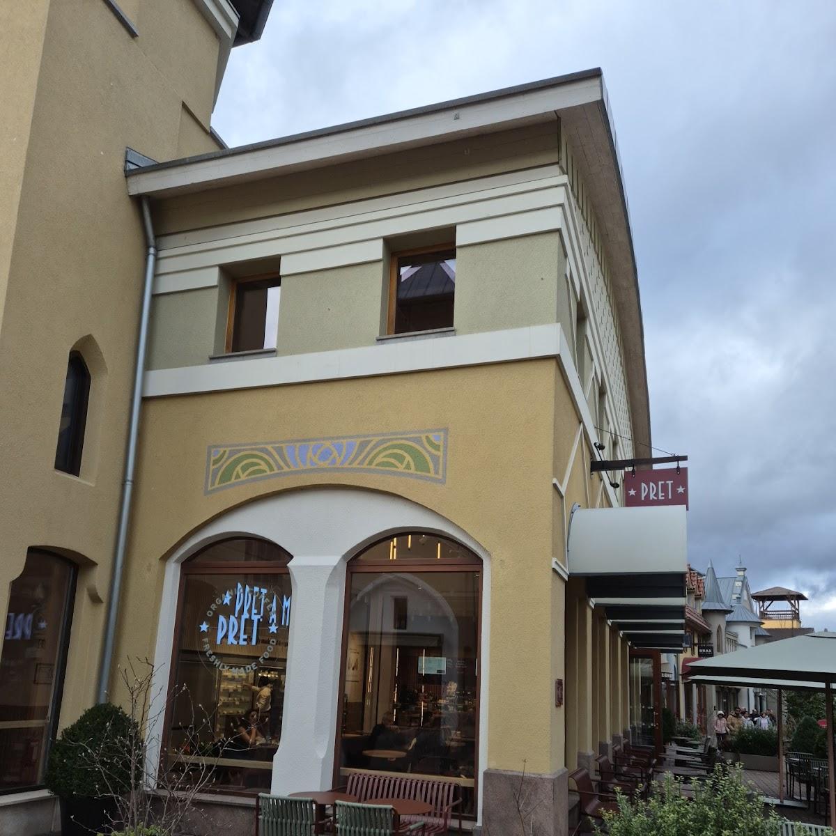Restaurant "Pret A Manger  Village" in Wertheim