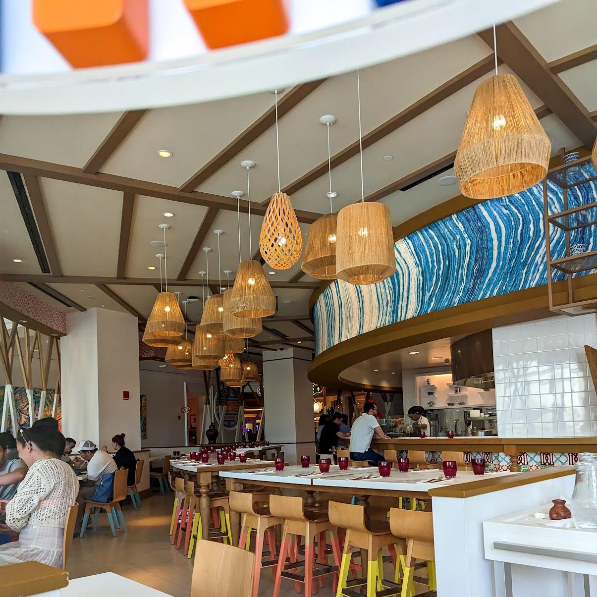 Restaurant "Stix Noodle Bar" in Nassau