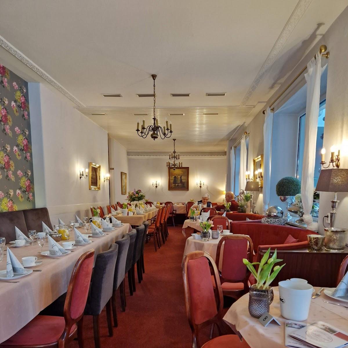 Restaurant "Café & Konditorei Lohmann" in Nordenham