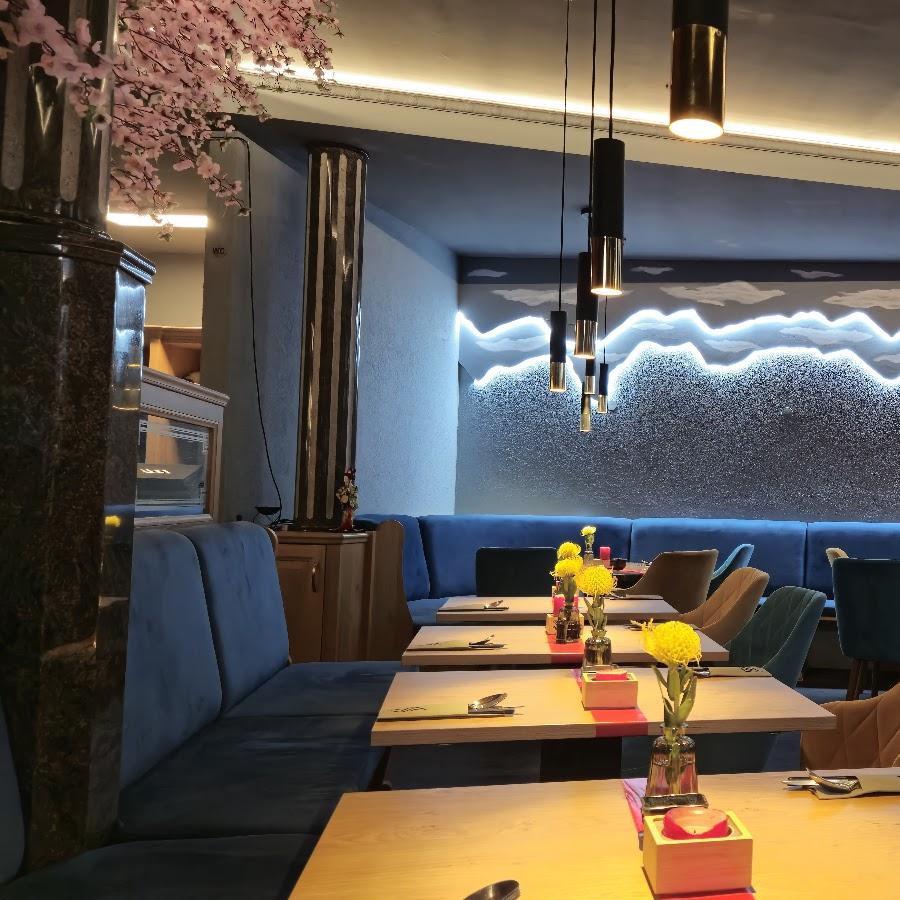 Restaurant "1994 Suvi Vietnamese Cusine & Sushi" in Leimen