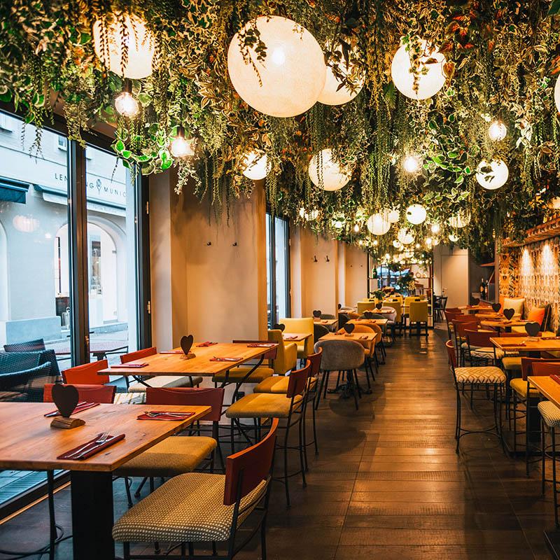 Restaurant "Pizzarei" in München