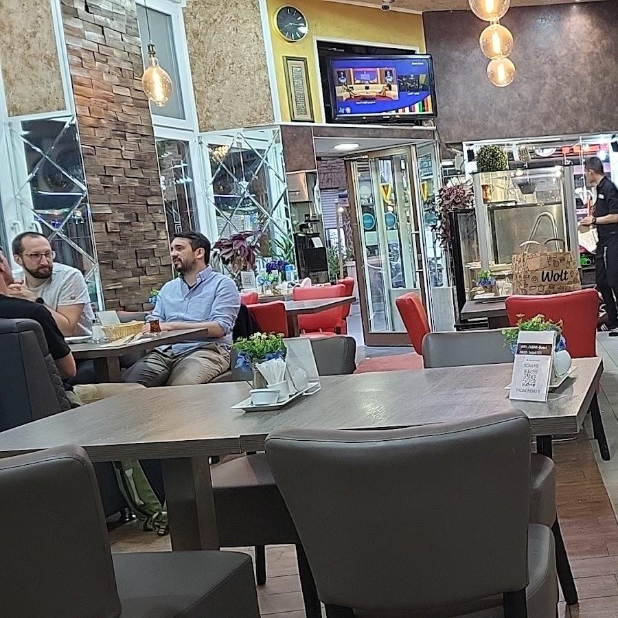 Restaurant "Fadak Restaurant," in Köln