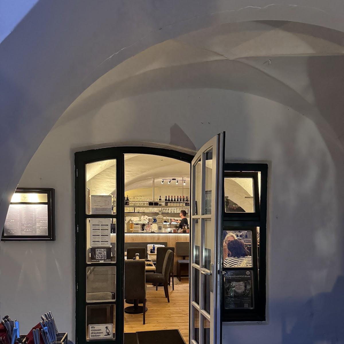 Restaurant "Perfetto by Giuseppe Cucina Italiana Inhaber Costanzo Giuseppe" in Kraiburg am Inn