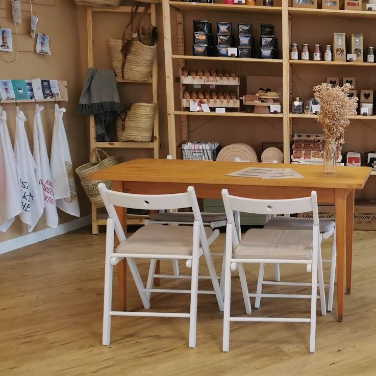 Restaurant "SLEEBOOM - café & schöne dinge" in Borkum