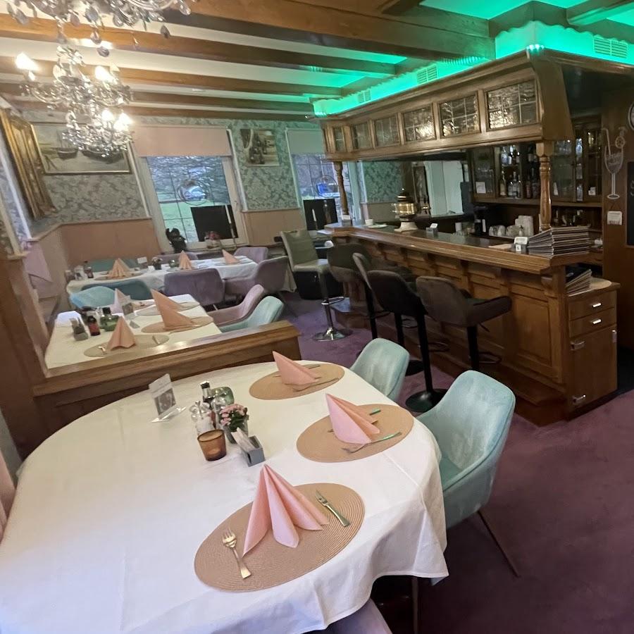 Restaurant "Zum Lindenhof" in Bad Driburg