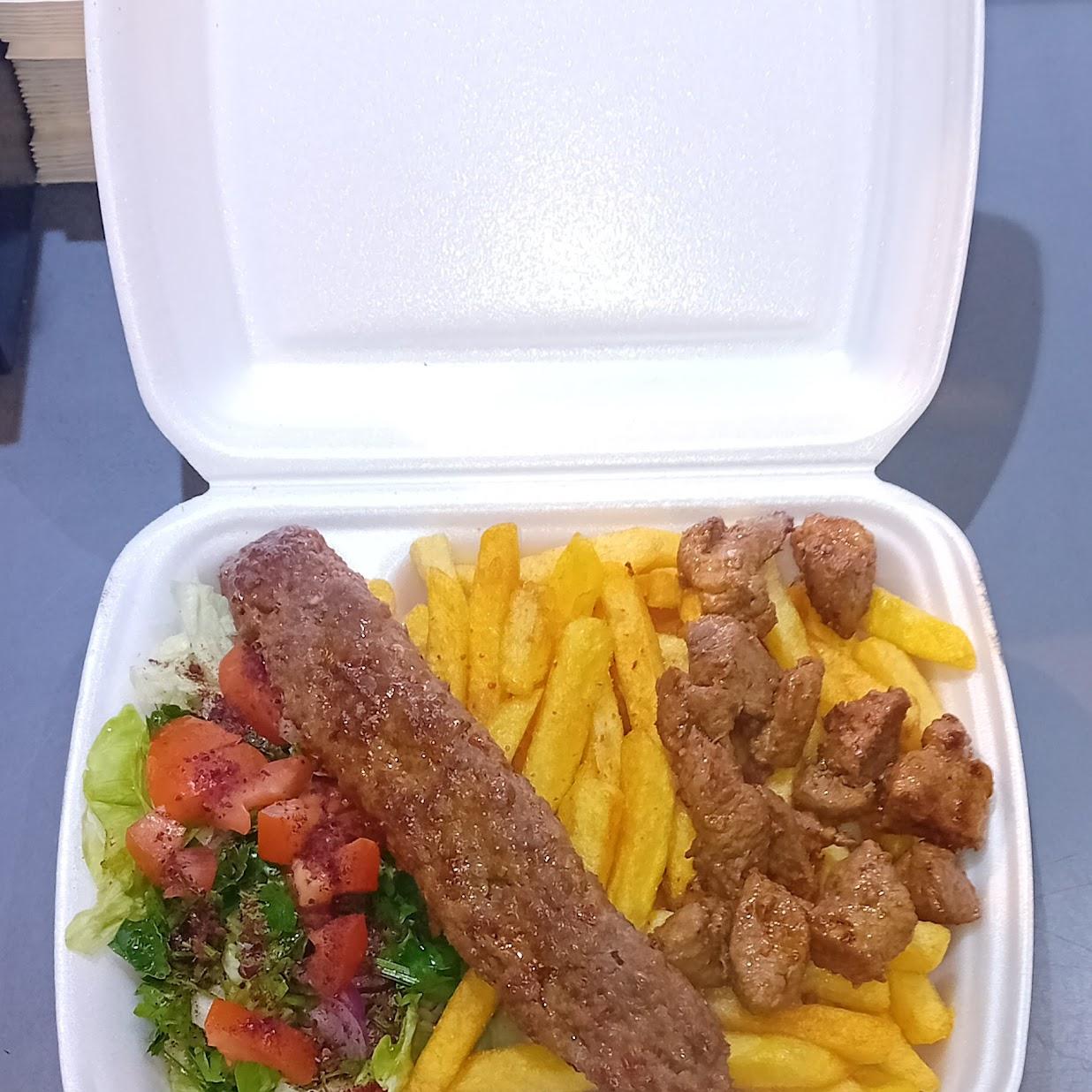 Restaurant "01 ADANA GRILLHÄHNCHEN" in Gernsheim