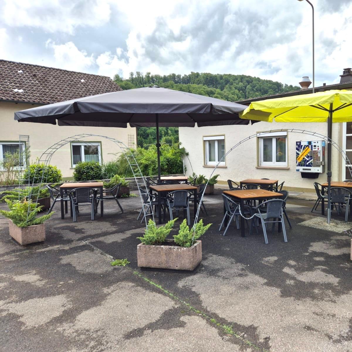 Restaurant "Raststüble schwäbische und asiatische Küche" in Straßberg