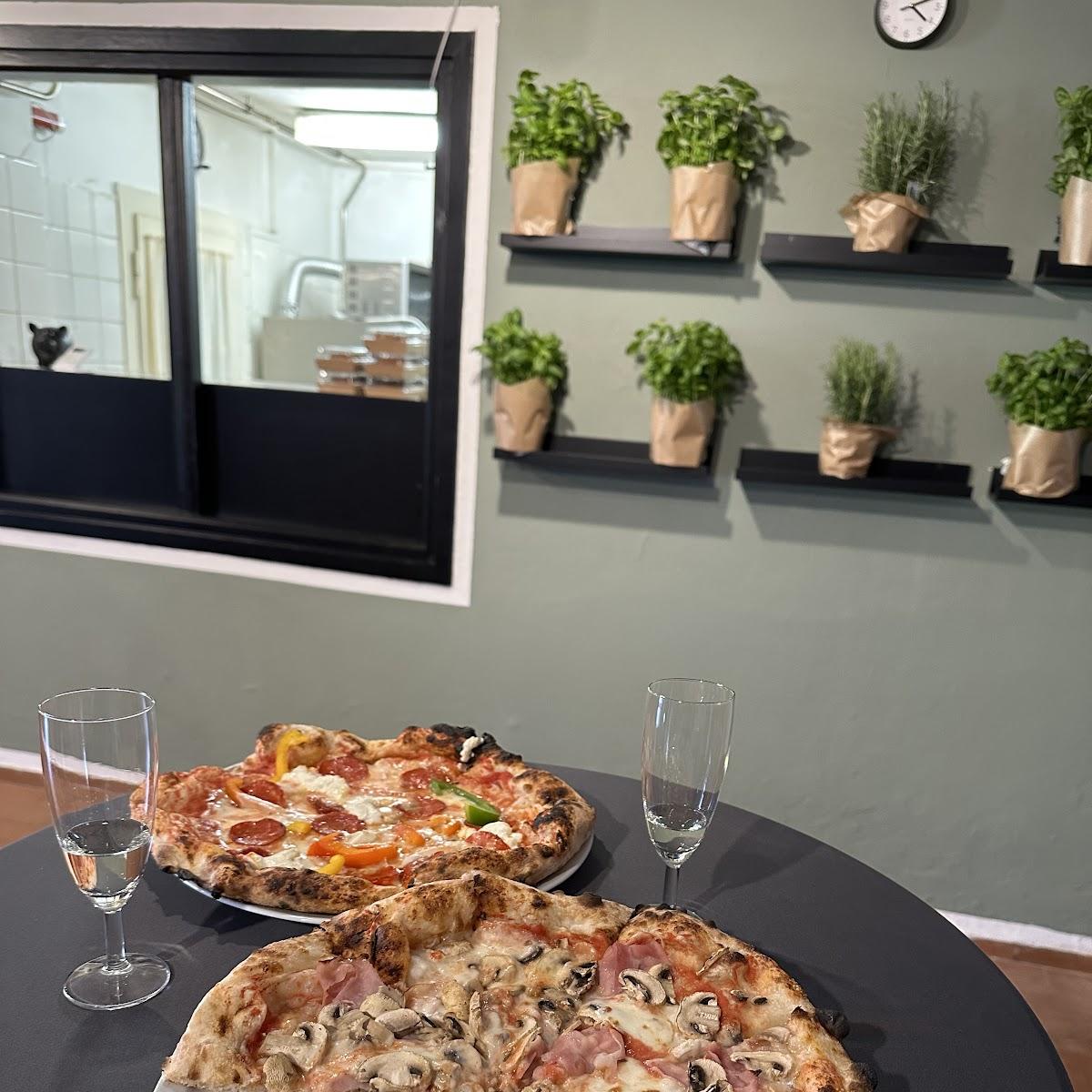 Restaurant "Gustando Food" in Essenbach