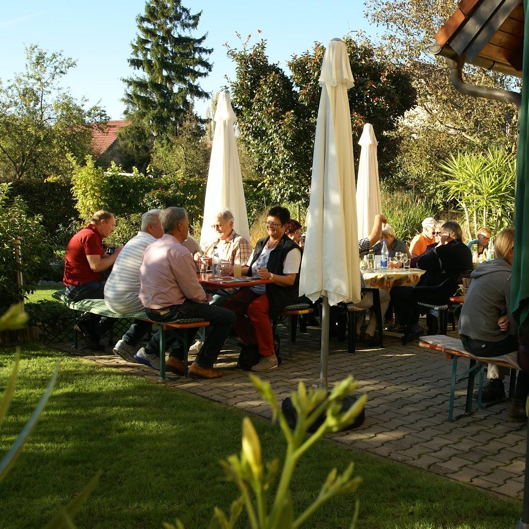 Restaurant "Weinbau und Heckenwirtschaft Schwab" in Oberschwarzach