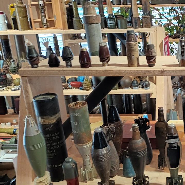 Restaurant "EMC Kampfmittelbeseitigung" in Langenpreising