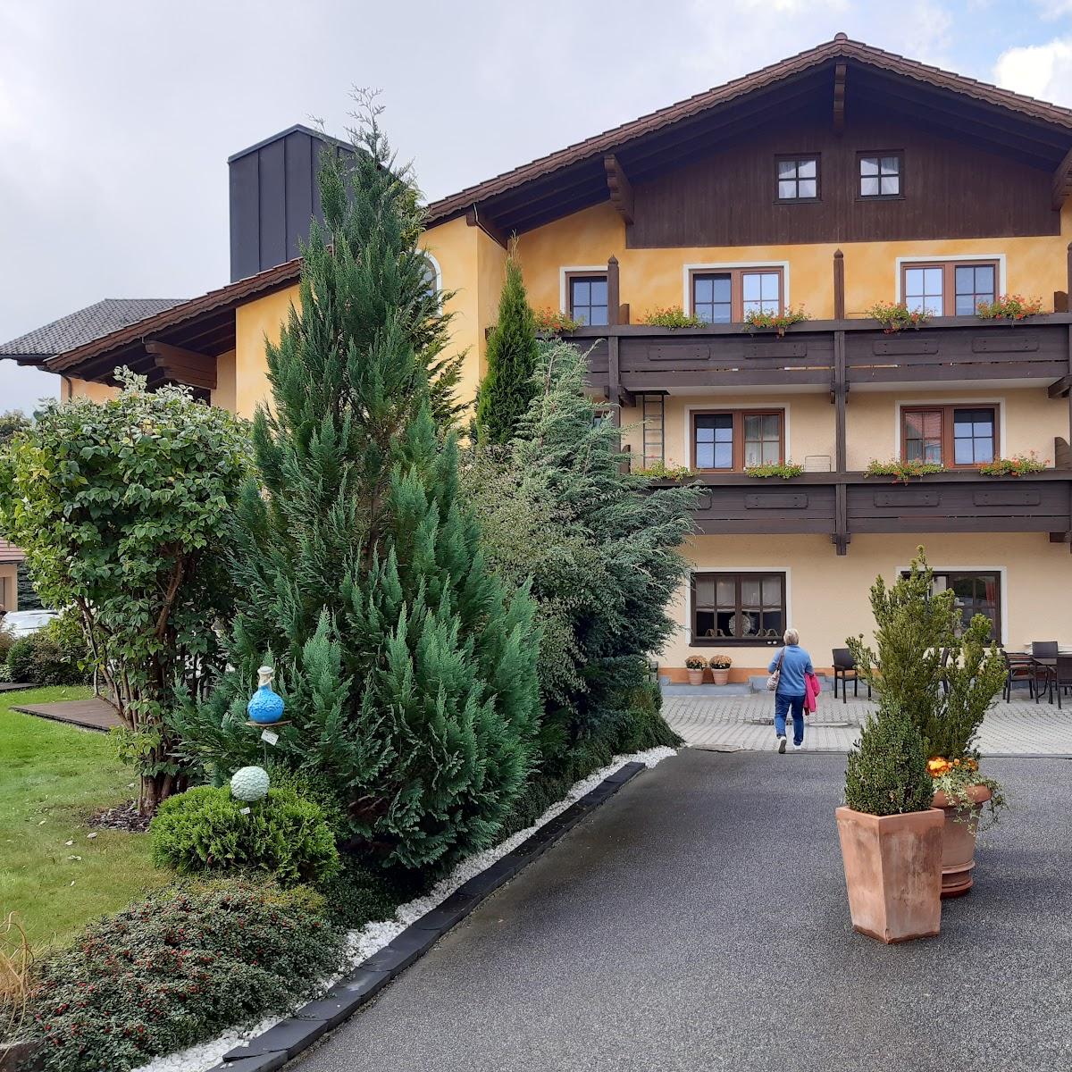 Restaurant "Hotel Gasthof Weber" in Zachenberg