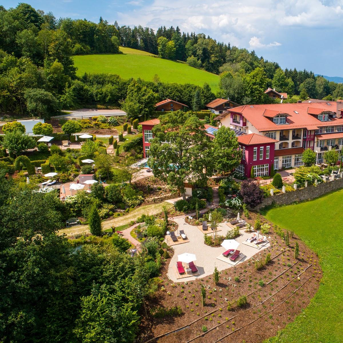 Restaurant "Sterr - Hotel & Chalets" in Viechtach