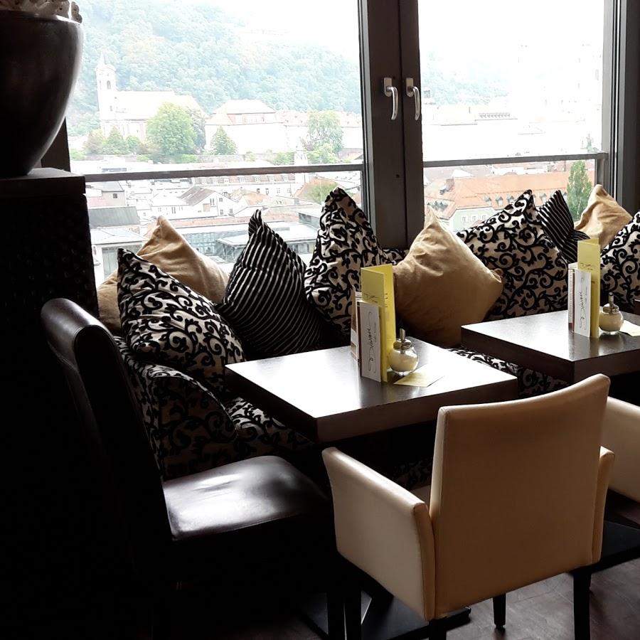 Restaurant "Cafe Lounge Diwan" in Passau