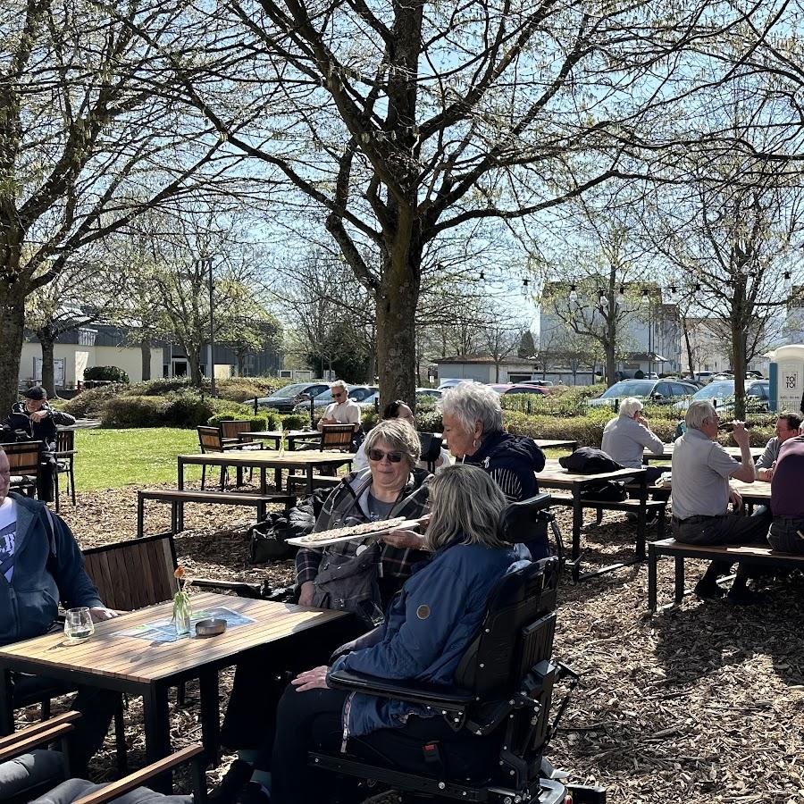 Restaurant "KleePlatz Sommergarten" in Neu-Anspach
