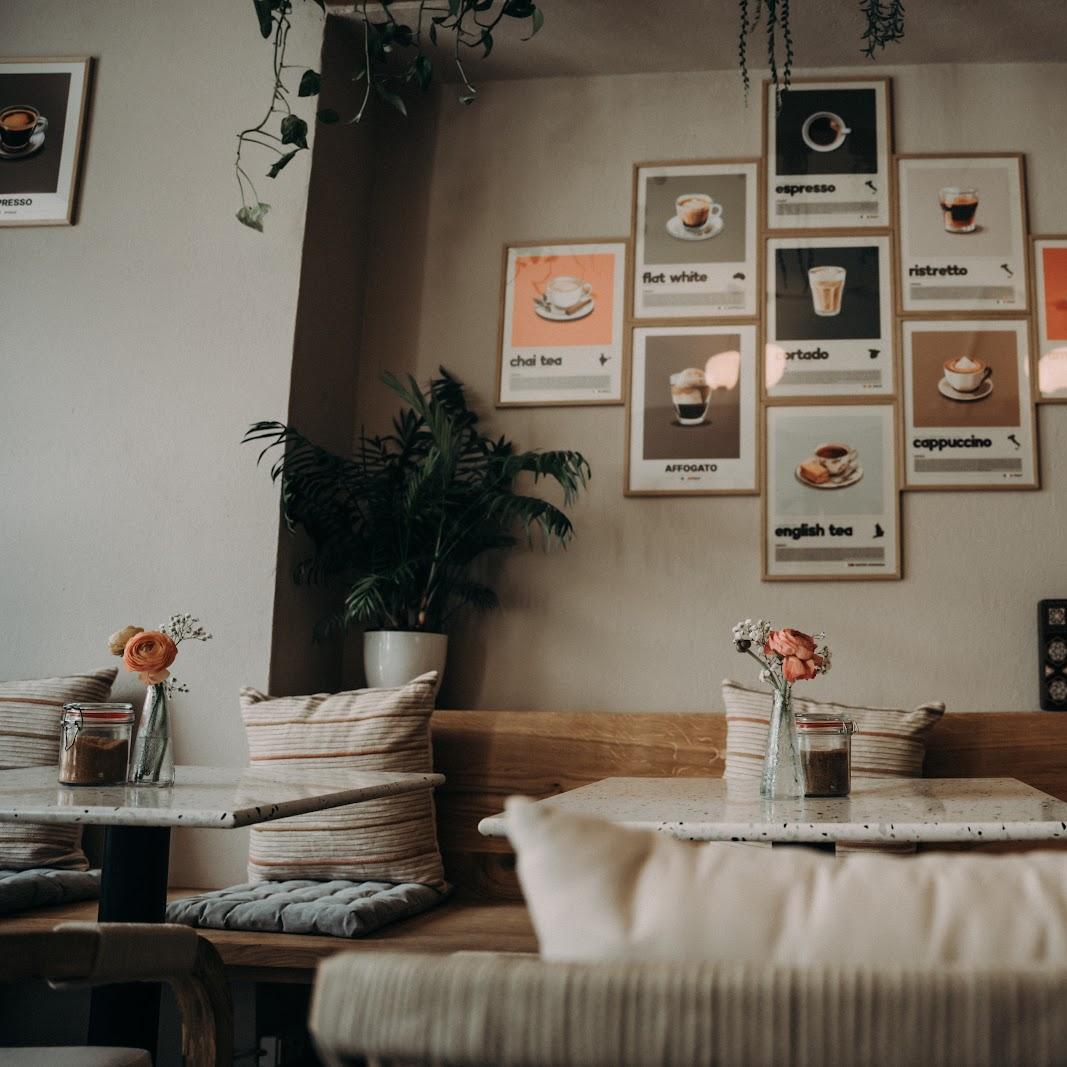 Restaurant "Refis Coffeehouse" in Eggenfelden