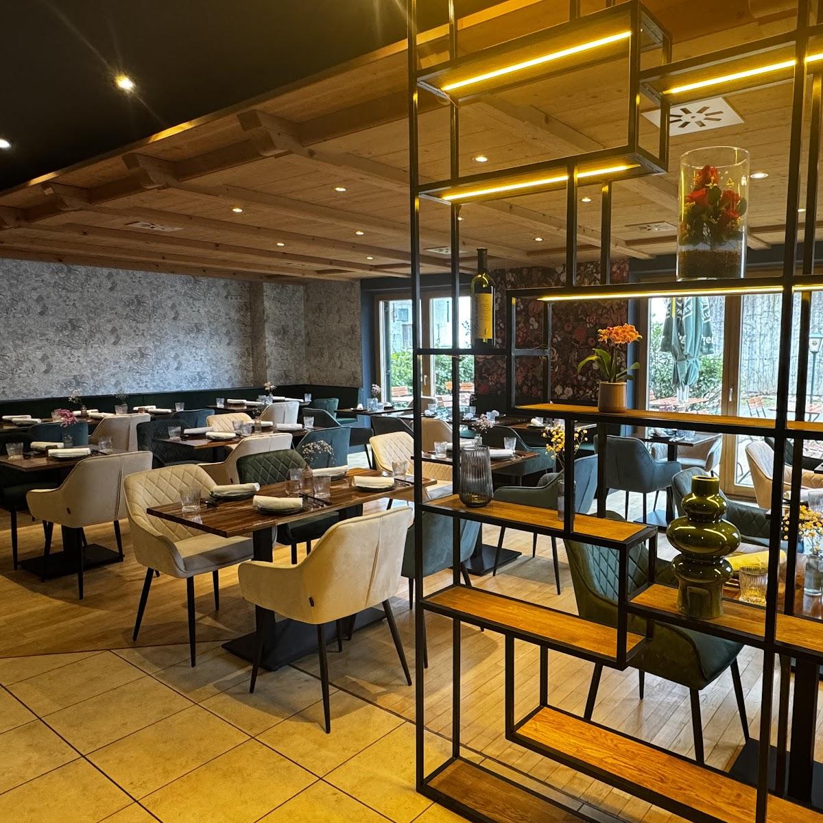 Restaurant "Pham Vietnamese Fusion" in Aying