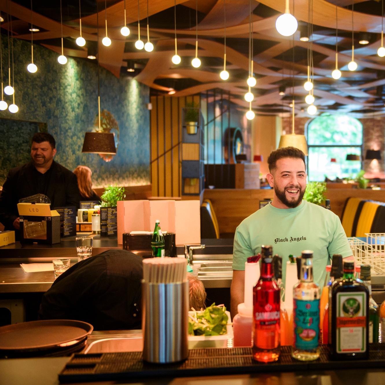 Restaurant "PETER PANE Burgergrill & Bar" in Krefeld