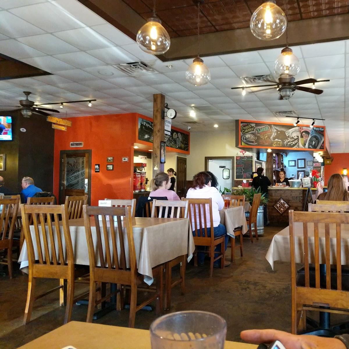 Restaurant "Bull Creek Cafe & Mesquite Grill" in Rosenberg