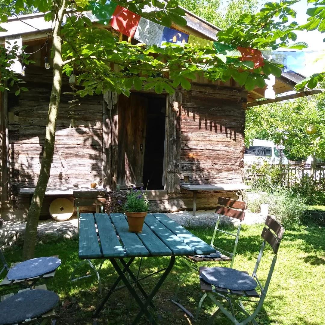 Restaurant "Restaurierungswerkstatt, Werkstattbühne, Kaffeegarten" in Bruckmühl