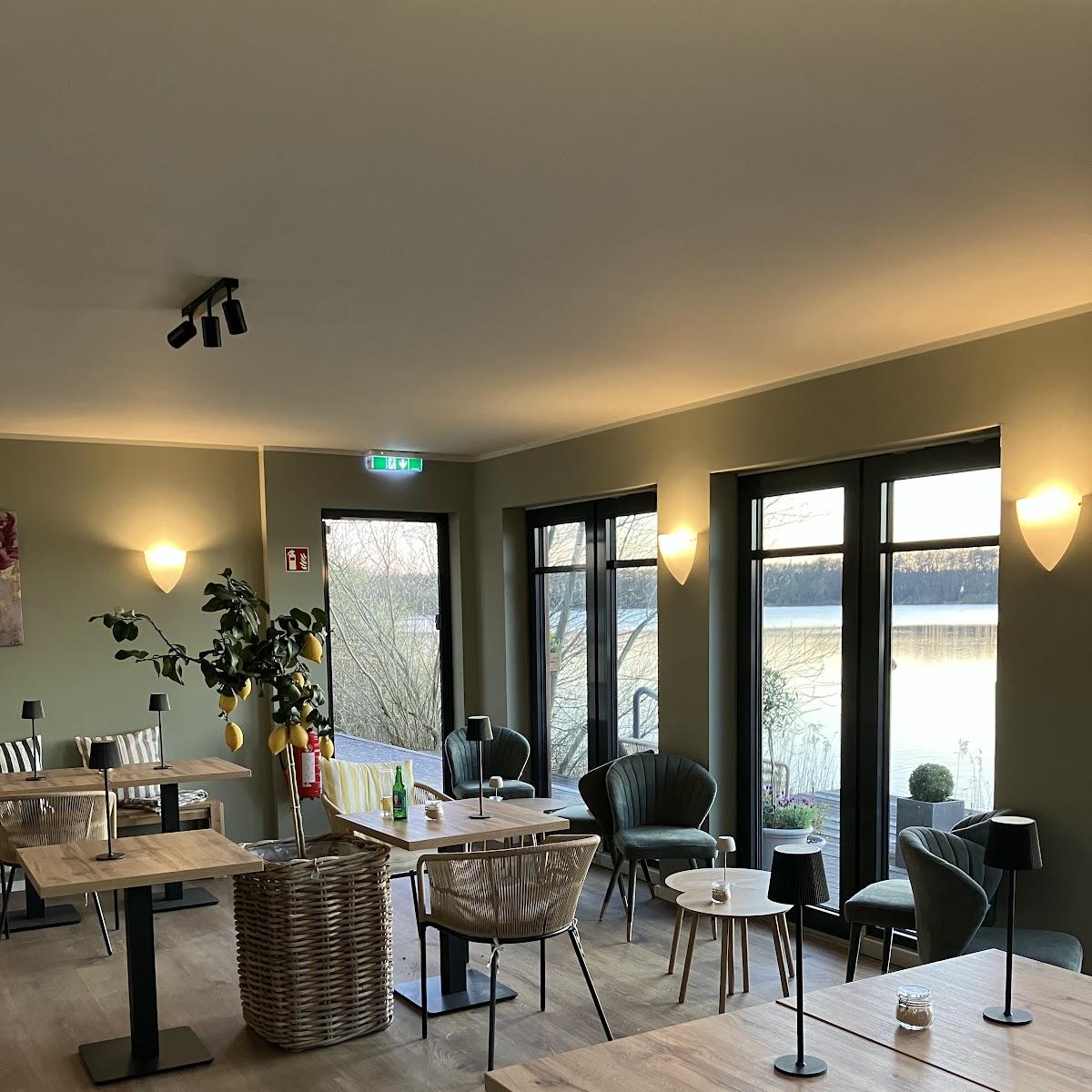 Restaurant "Emils Bootshaus" in Bordesholm