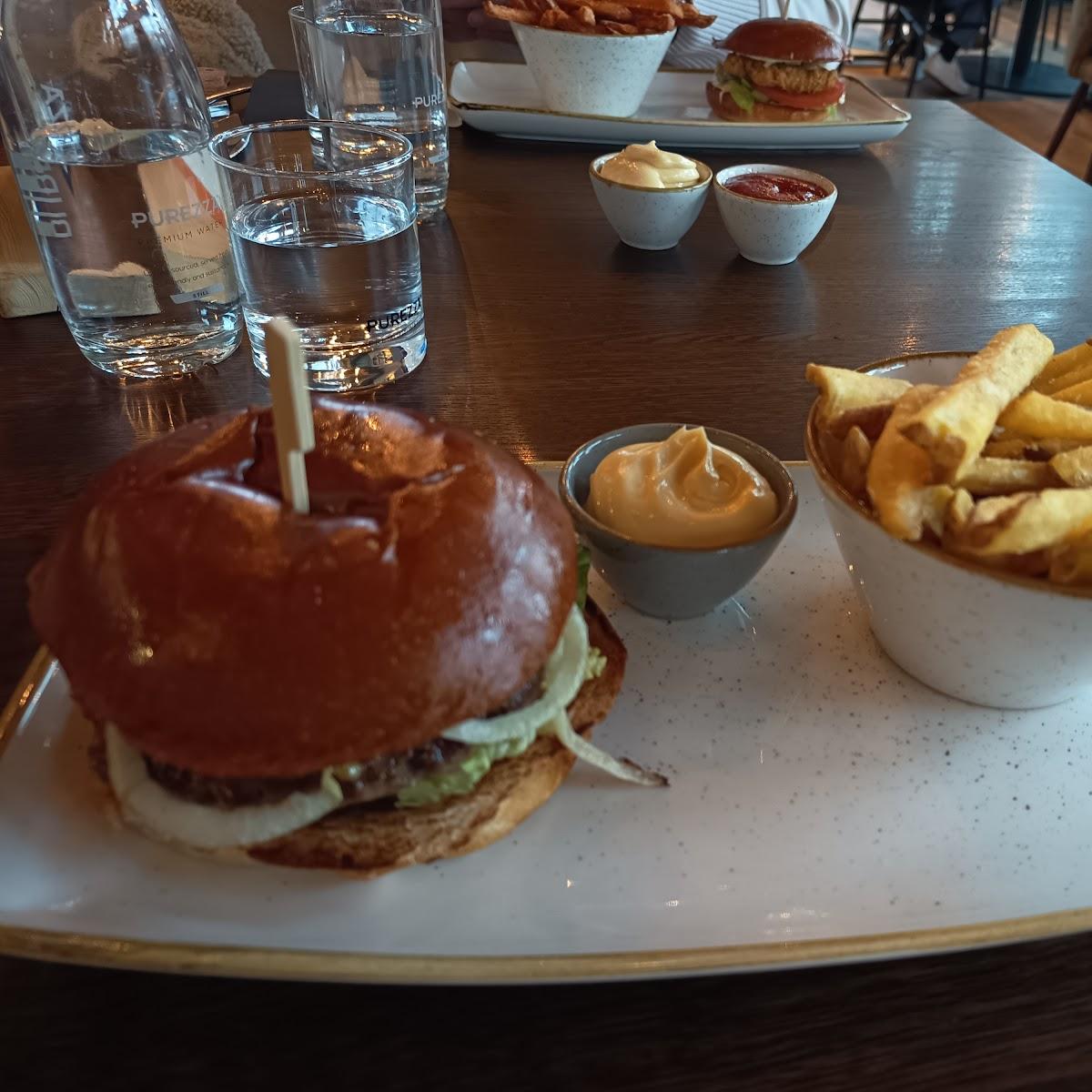 Restaurant "The ASH Main Taunus Zentrum" in Sulzbach (Taunus)