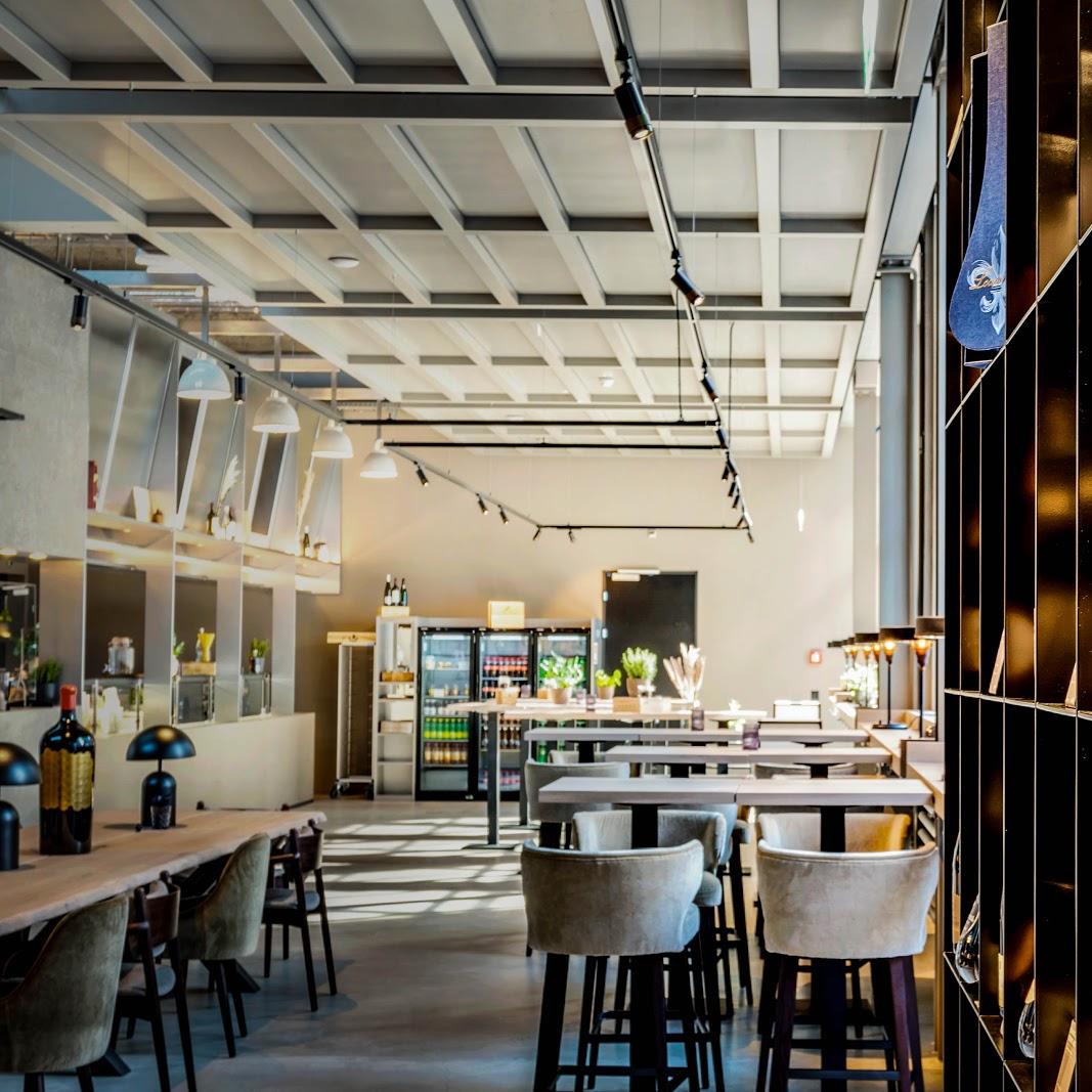 Restaurant "SHED.Market" in Zug