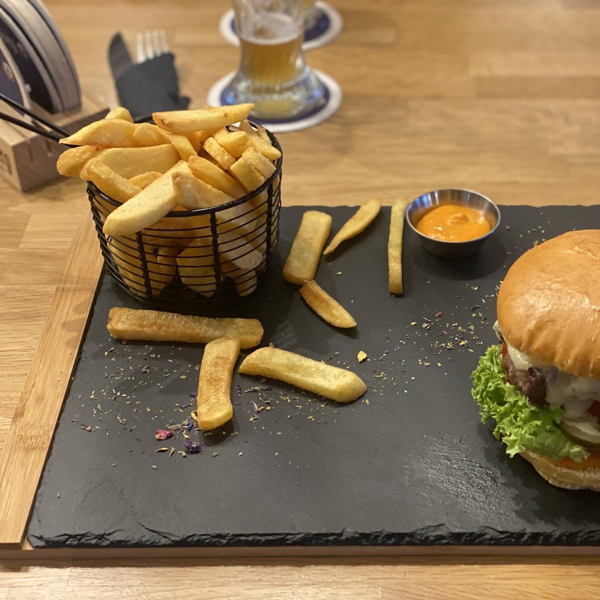 Restaurant "Zum Schützenhaus" in Bitz