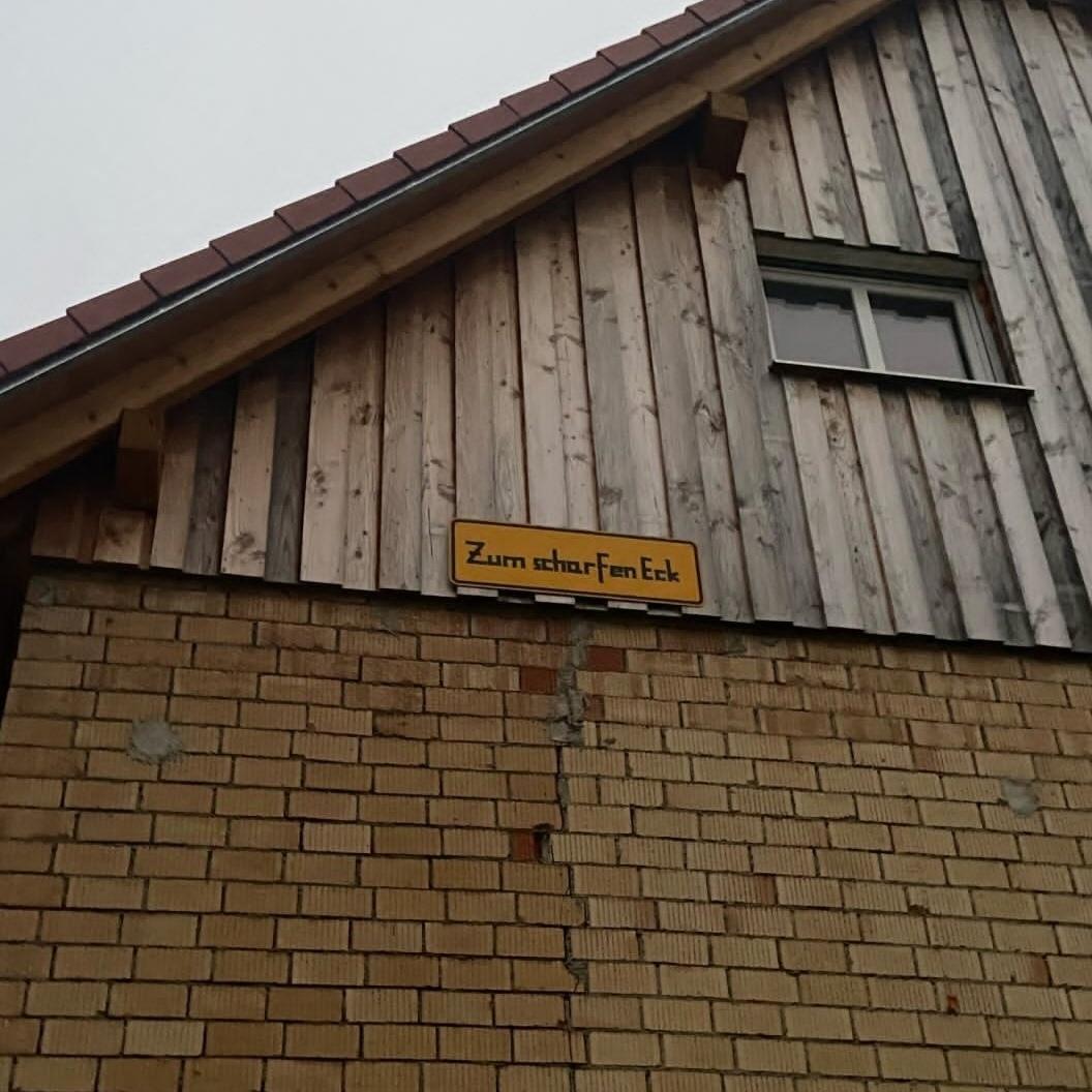 Restaurant "Zum scharfen Eck" in Blumberg