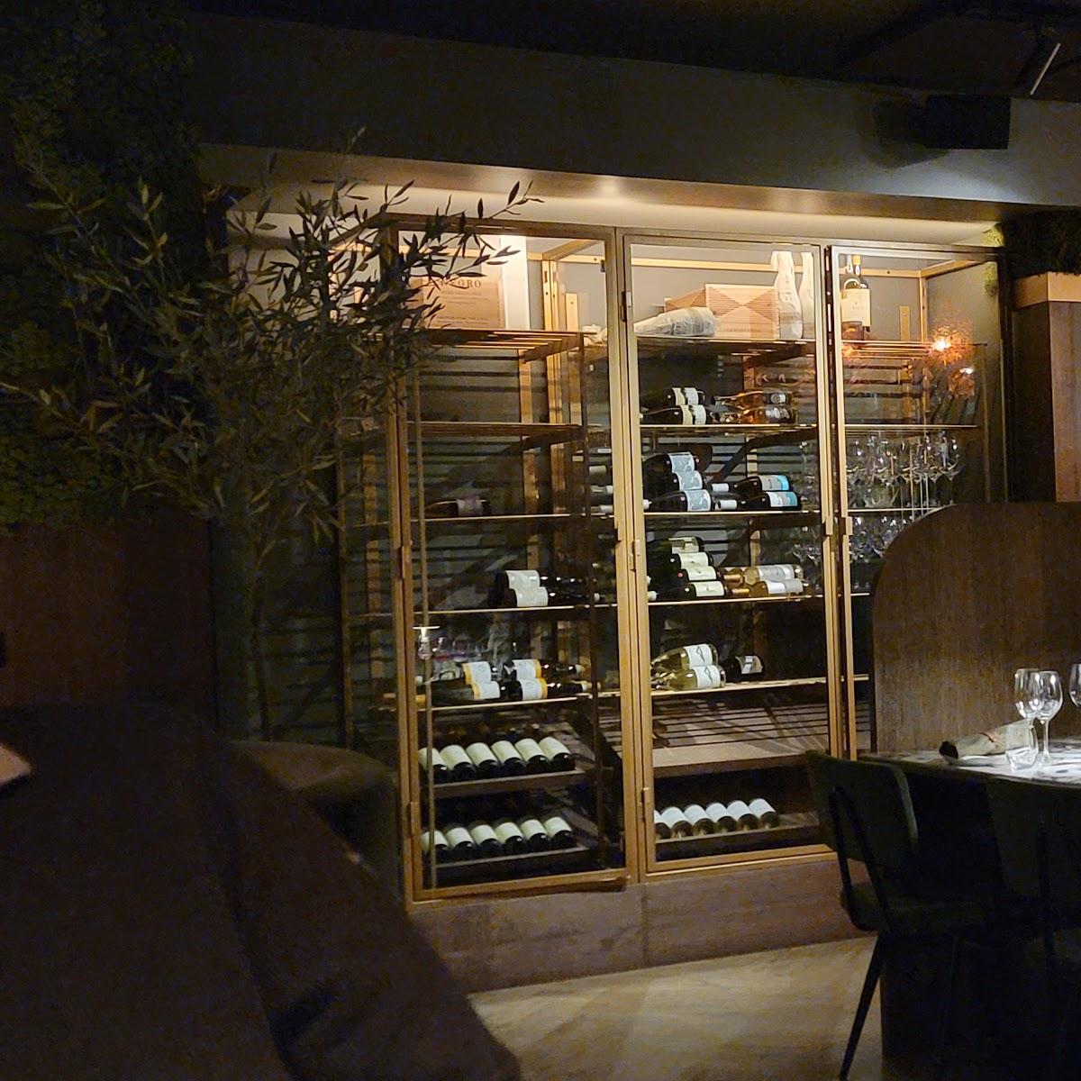 Restaurant "Basso Social -" in Bergen