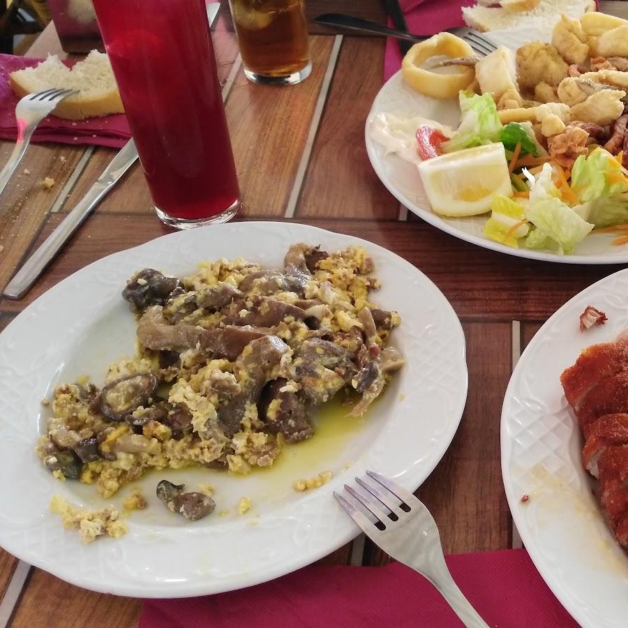 Restaurant "BAR SESION CONTINUA" in Hinojosa del Duque