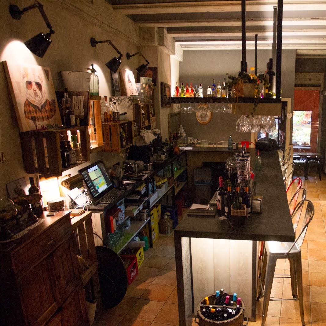 Restaurant "La Cava Taberna" in Puigcerdà
