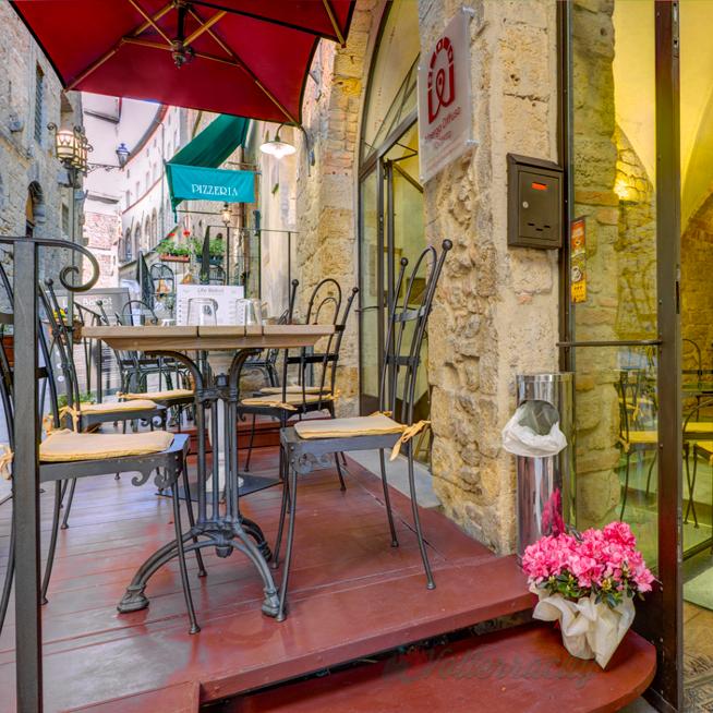 Restaurant "Life Bistrot - Plant Based Restaurant in Tuscany" in Volterra