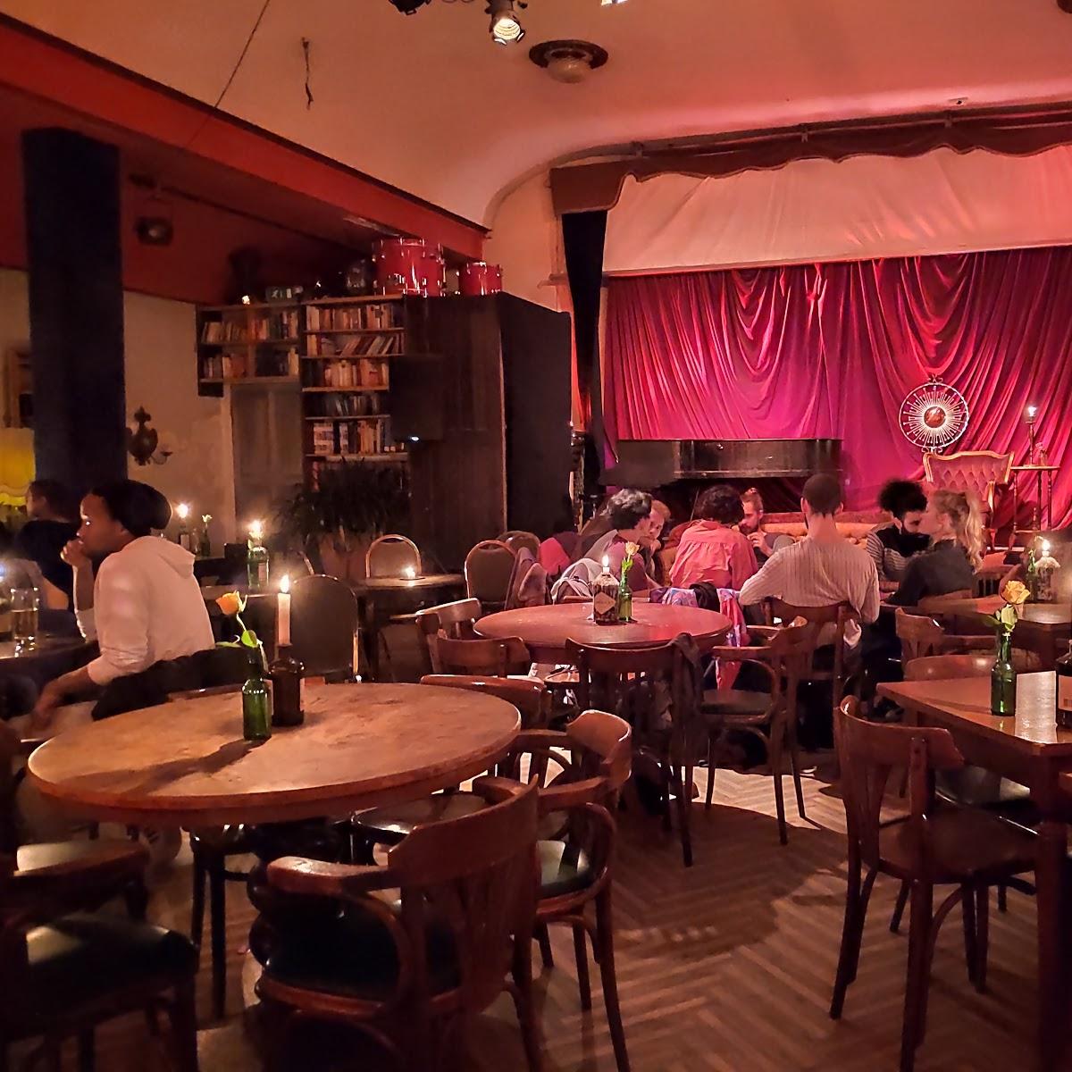 Restaurant "Villa Neukölln" in Berlin