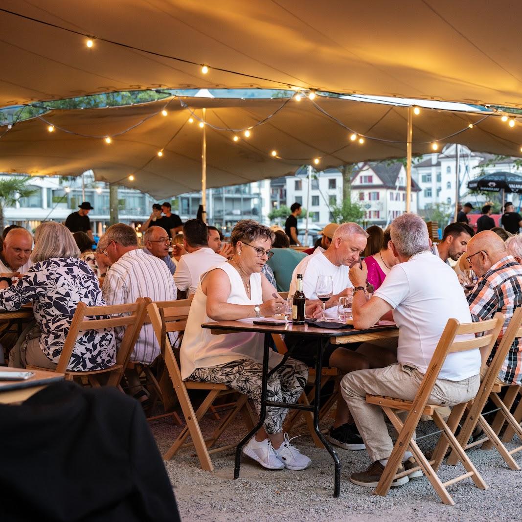 Restaurant "Heimathafen" in Lachen