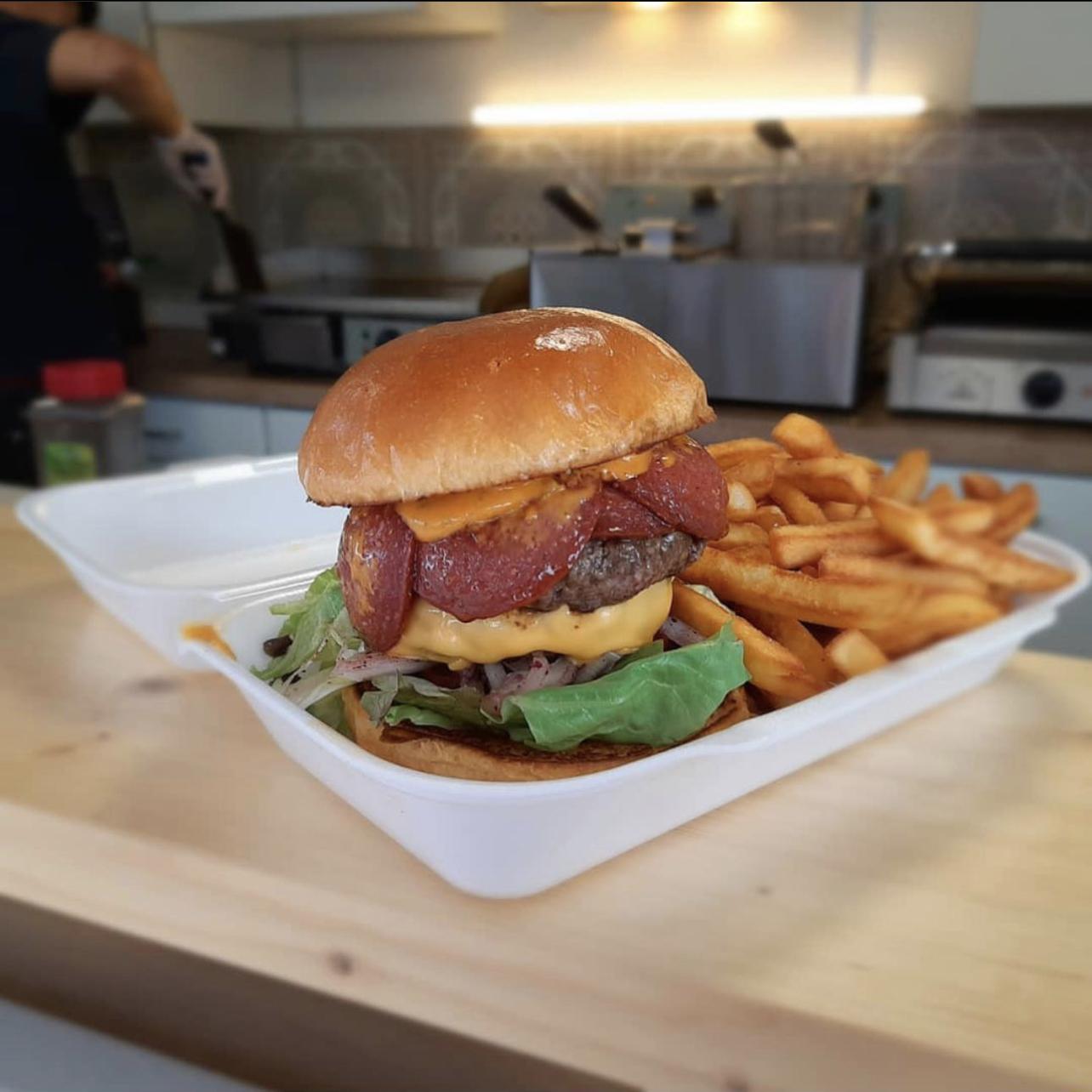 Restaurant "Rezo Food Truck" in Kiel