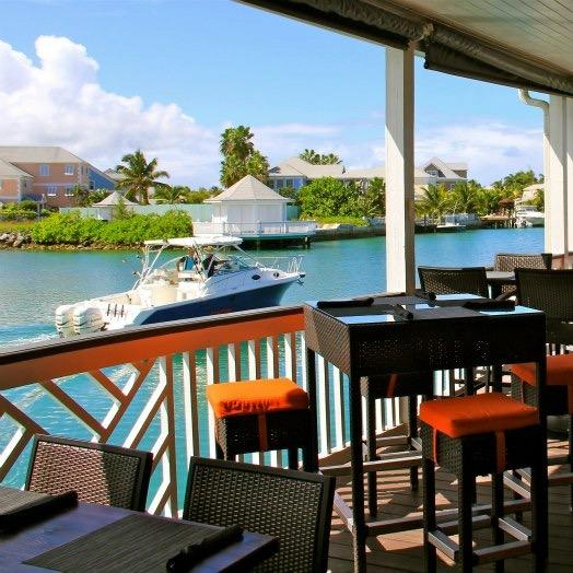 Restaurant "Twisted Lime Sports Bar & Grill" in Nassau