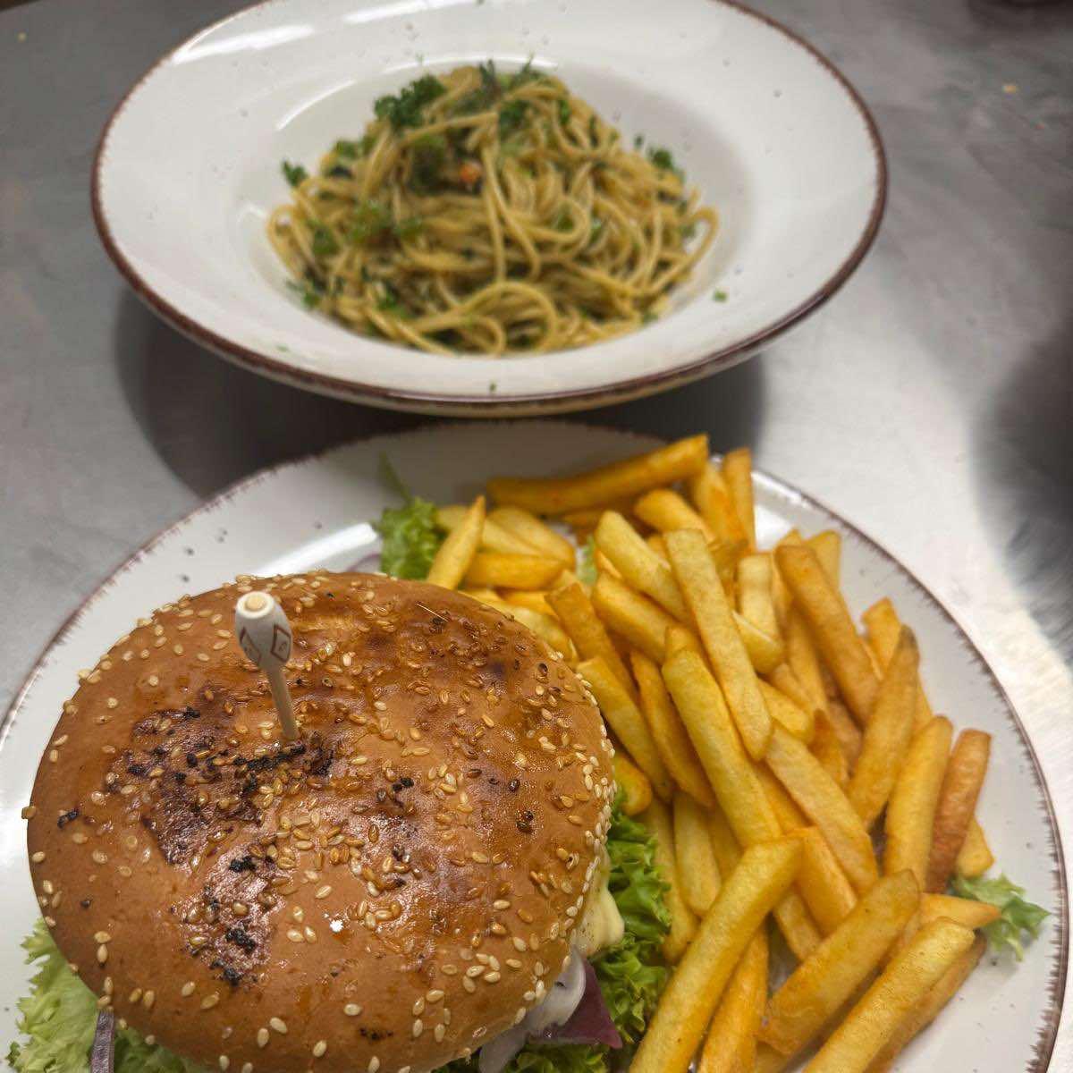 Restaurant "Bija‘s Grill" in Zaisenhausen