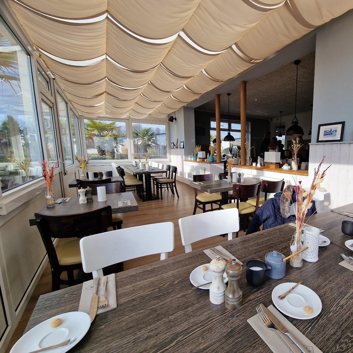 Restaurant "Restaurant Land & Meer" in Schashagen
