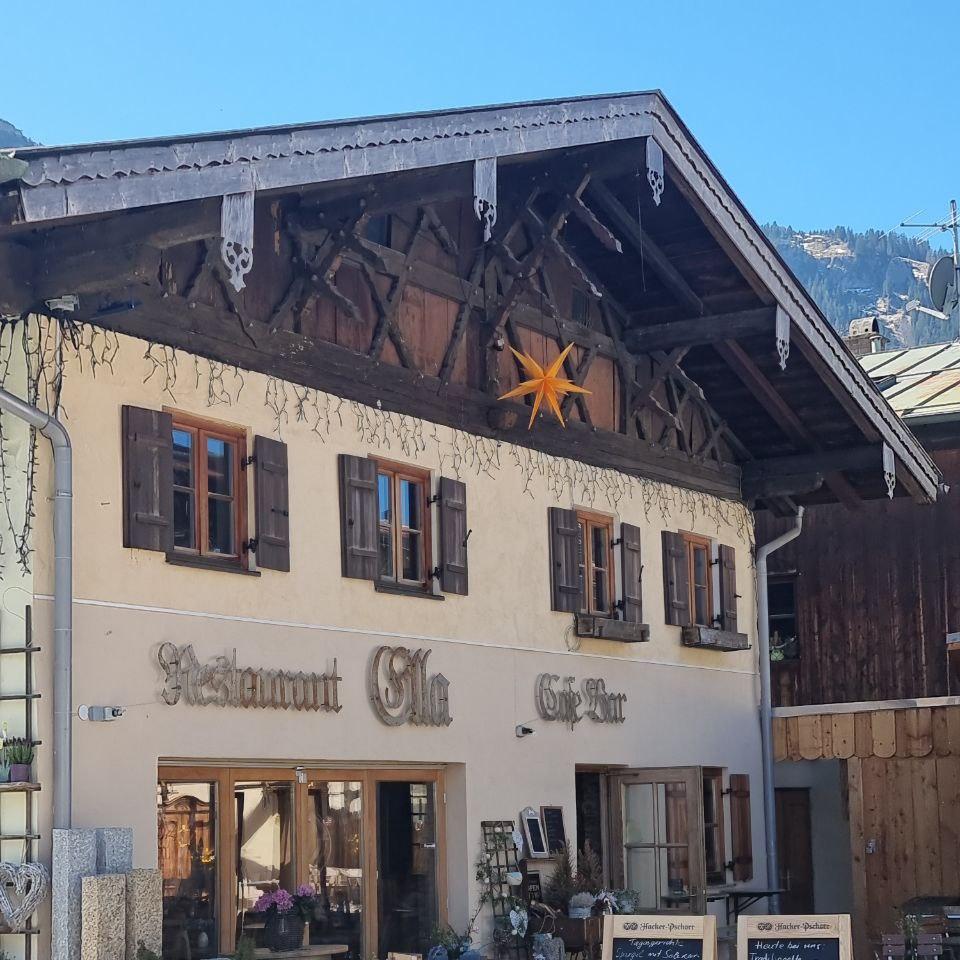 Restaurant "Restaurant Ella CafeBar" in Oberammergau