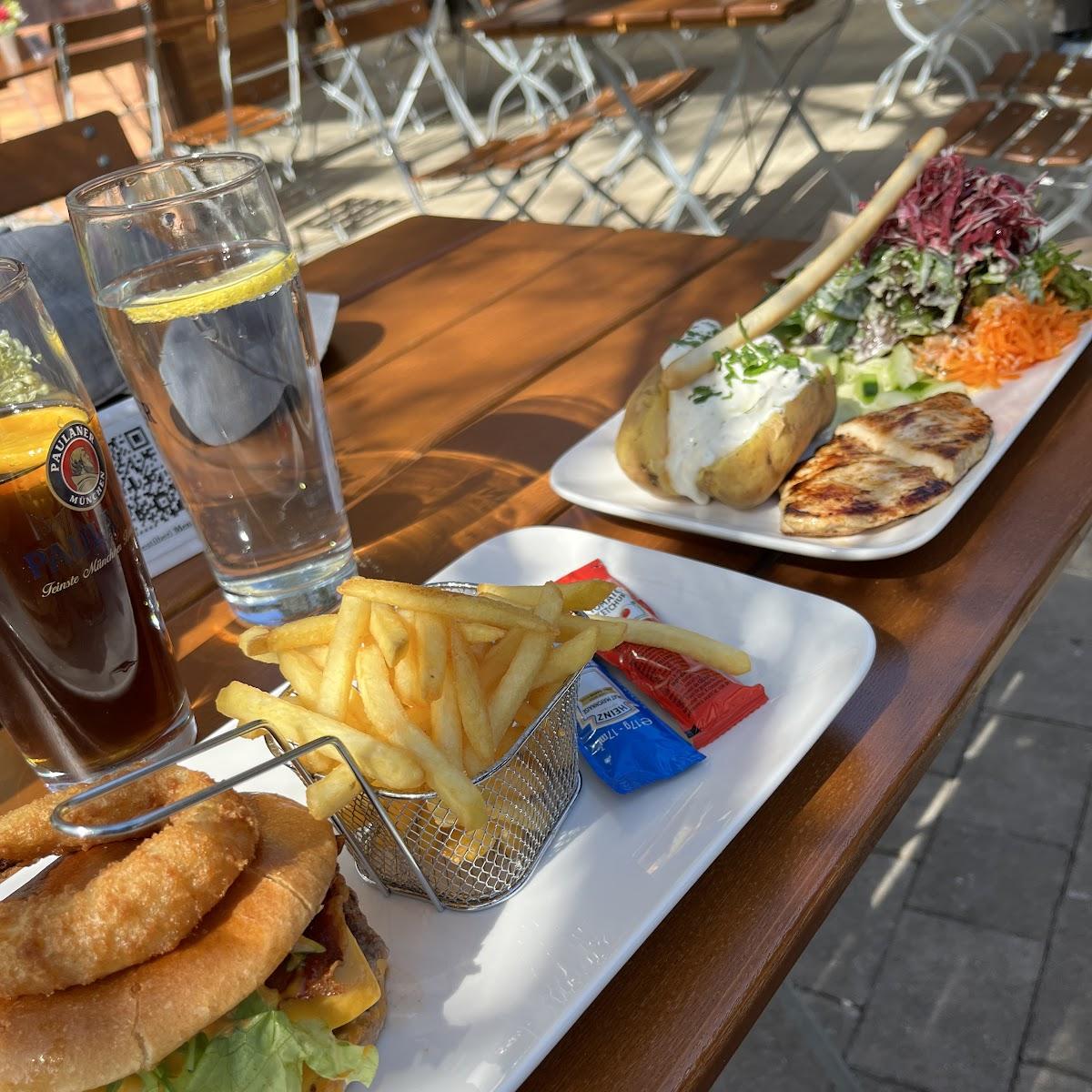 Restaurant "Fohnseestüberl" in Iffeldorf