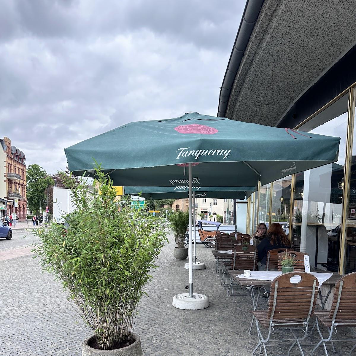 Restaurant "Kaffee Kontor Werder - Altes Kaufhaus" in Werder (Havel)