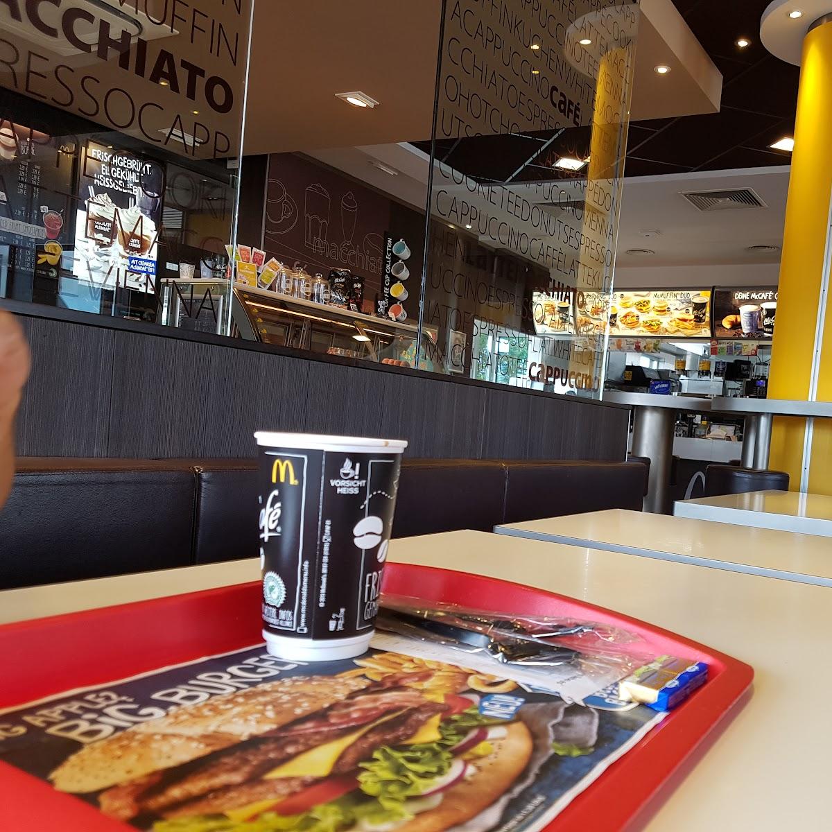 Restaurant "McDonald